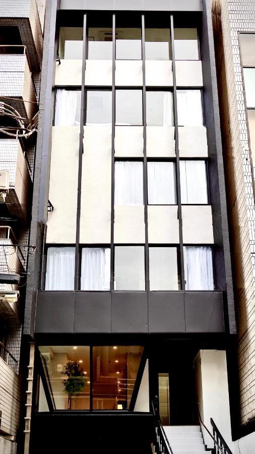 Cherry Blooming Tokyo- All Suite Boutique Hotel 东京伊樱里-中央区全套房艺术酒店 Exterior foto